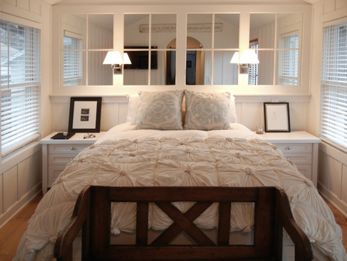 Dormitorio por Scott Lyon and Company ( Houzz)
